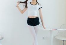 物恋传媒 No.2120 泡泡-落叶纷飞时 [150P1V-3.36GB]-亿套图