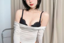 布丁大法 –  牛仔裤[26P-39.3M]-亿套图