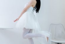 物恋传媒 NO.2233 小影-小影-高跟鞋、厚白丝[150P-1V-4.35G]-亿套图