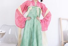 物恋传媒 NO.2297 嘟嘟-布鞋、白棉袜、古装、半脱袜子剧情[210P-1V-5.02G]-亿套图