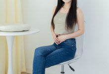 物恋传媒 NO.2303 闪闪-帆布鞋、短黑丝（脚尖加固款）、自然穿着白棉袜、裸足[168P-1V-6.75G]-亿套图
