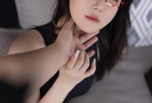 鱼子酱《眼镜娘》原版写真 [120P-1.29G]-亿套图