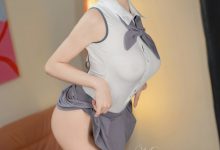 咬一口兔娘(Yiko湿润兔) – 2025年8月月票特典 顶级接待 [31P+1V-743MB]-亿套图
