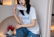 足愉心 NO.035 奶芙（搭配：白T恤、牛仔裤、运动鞋、白色棉袜、裸足）[115P+2V／19.2GB]-亿套图