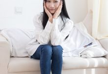 物恋传媒 No.2418 小影-帆布鞋、白棉袜、短白丝、裸足 [170P1V-5.35GB]-亿套图