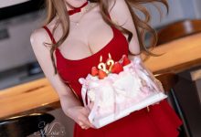 咬一口兔娘(Yiko湿润兔) –  2025年12月 圣诞生日限定 Birthday Party[48P+1V-1.02G]-亿套图