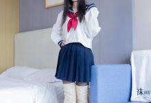 BoBoSocks袜啵啵 No.642 甜甜圈-过膝靴、板鞋、白棉袜、薄黑丝 [152P1V-7.23GB]-亿套图