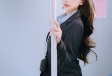日奈娇 – NO.255 电车上班族-亿套图