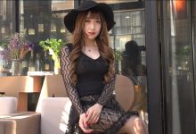 [ligui丽柜]2025.01.14 午后阳光照在蕾丝短裙女孩的丝袜和美腿上-亿套图