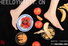 [王朝贵足]0038 室内套图 安安完美晶莹裸足缤纷水果盛宴足踩系列A-亿套图